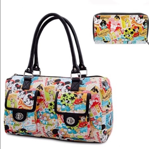 Disney Stitch and Friends Tsum Tsum Crossbody Shoulder Bag Purse NEW